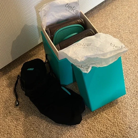 Tieks Ballet Flats-worn once - Picture 8 of 8